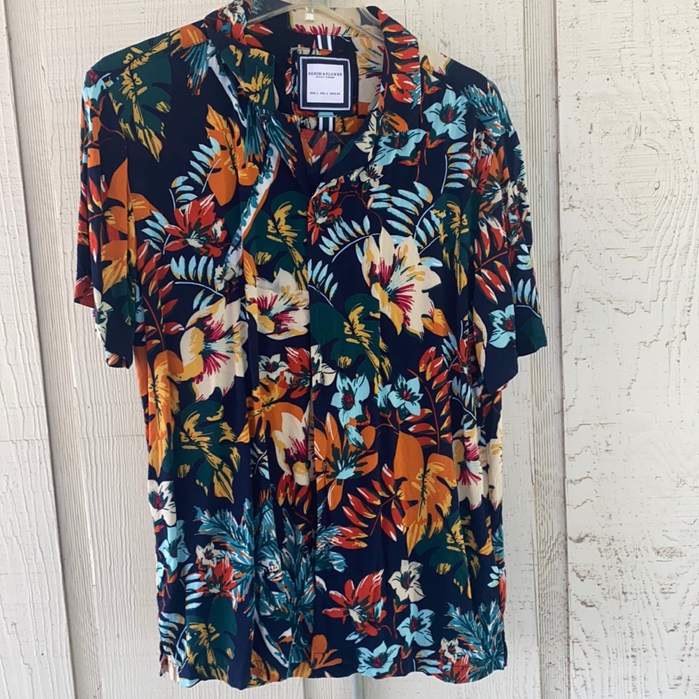 Men’s Ricky Singh denim & flower floral shirt size L
